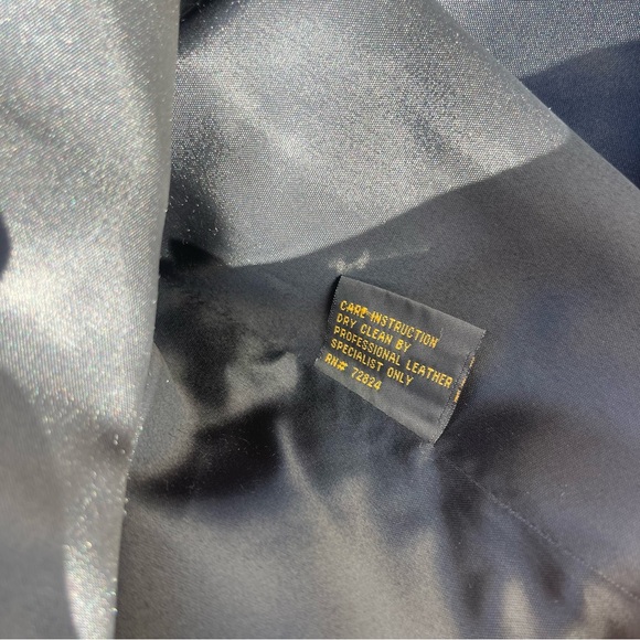 Black Leather Jacket Vintage - Picture 4 of 7